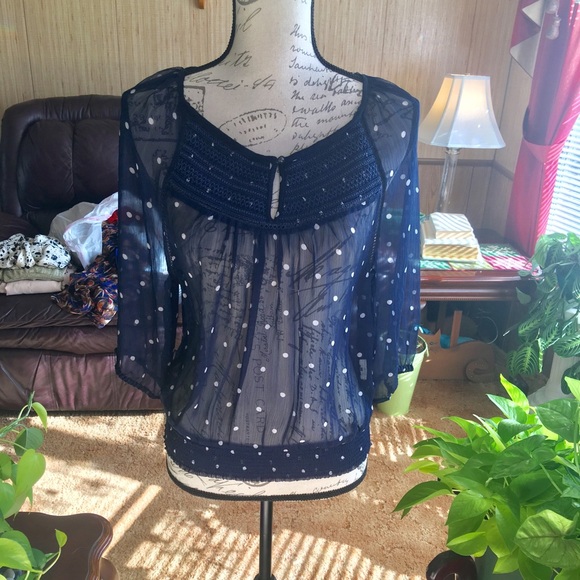 Abercrombie & Fitch Tops - New with tags Abercrombie & Fitch sheer top